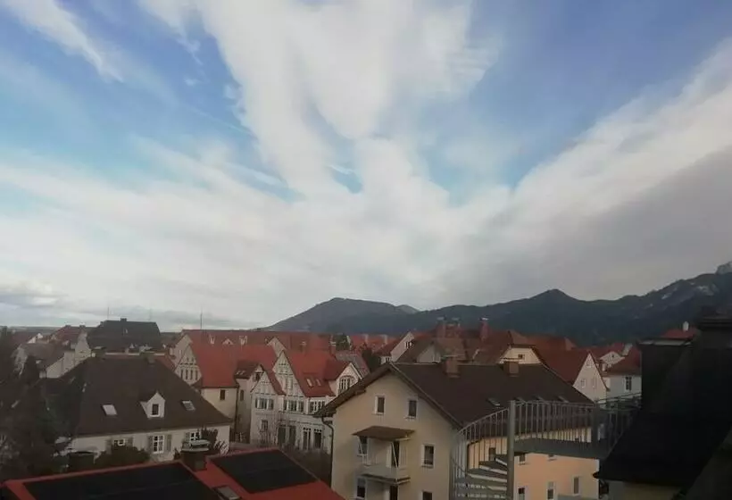 سوییت جونیور, Schlosskrone