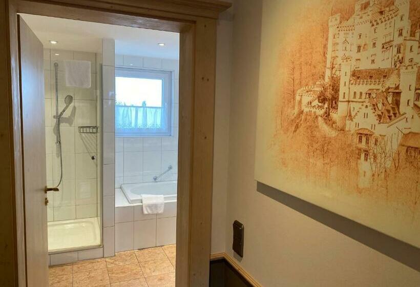 سوییت, Schlosskrone