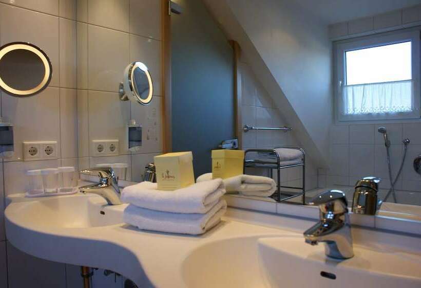 سوییت, Schlosskrone