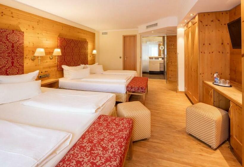 اتاق لوکس چهار تخته, Schlosskrone