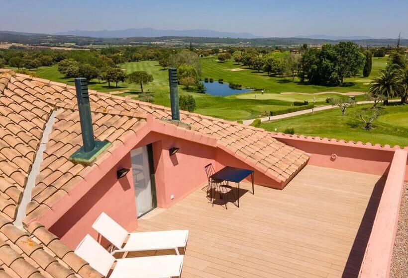 سوییت جونیور, Torremirona Golf & Spa