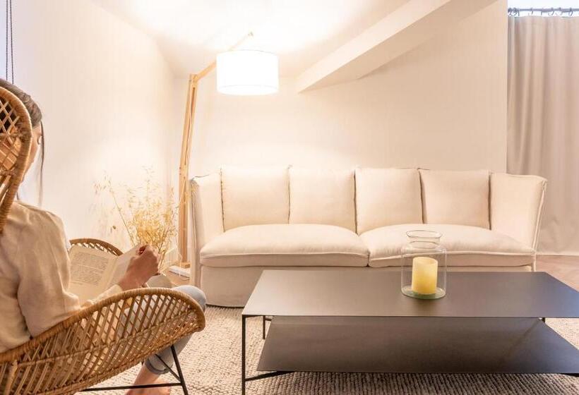 سوییت جونیور, Torremirona Golf & Spa