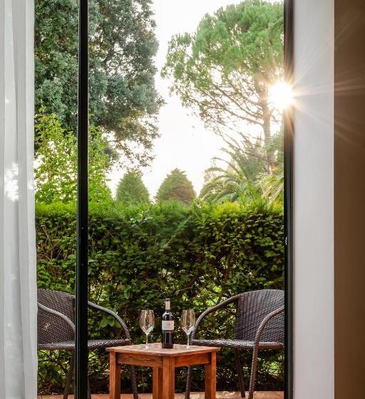 Superior Room with Terrace, Torremirona Golf & Spa