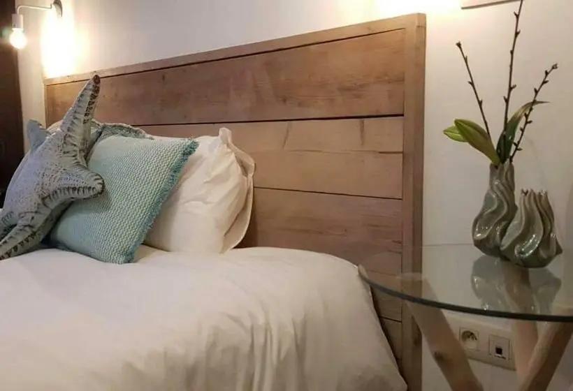 デラックスルーム, Anthos B&b