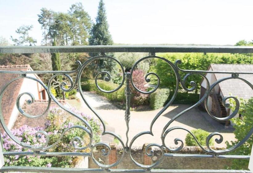 غرفة قياسية مطلّة علي الحديقة, Le Clos Des Péziers