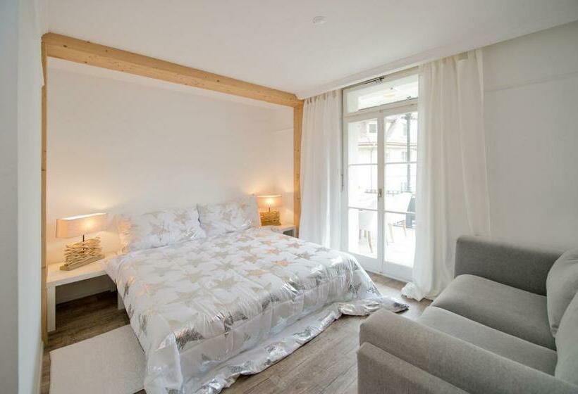 バルコニー付きスタンダードルーム, Bellevue