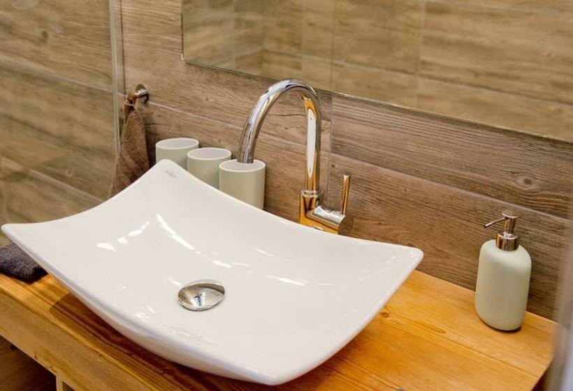 スタンダードルーム, Bellevue