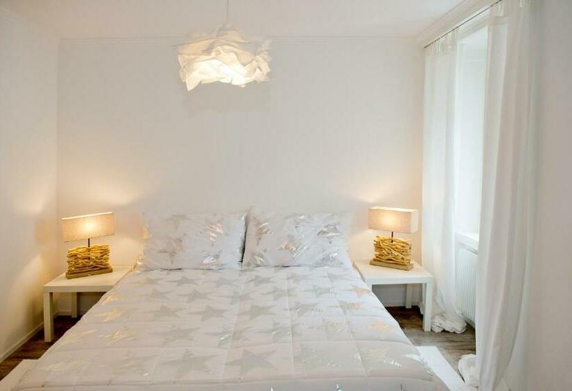 スタンダードルーム, Bellevue