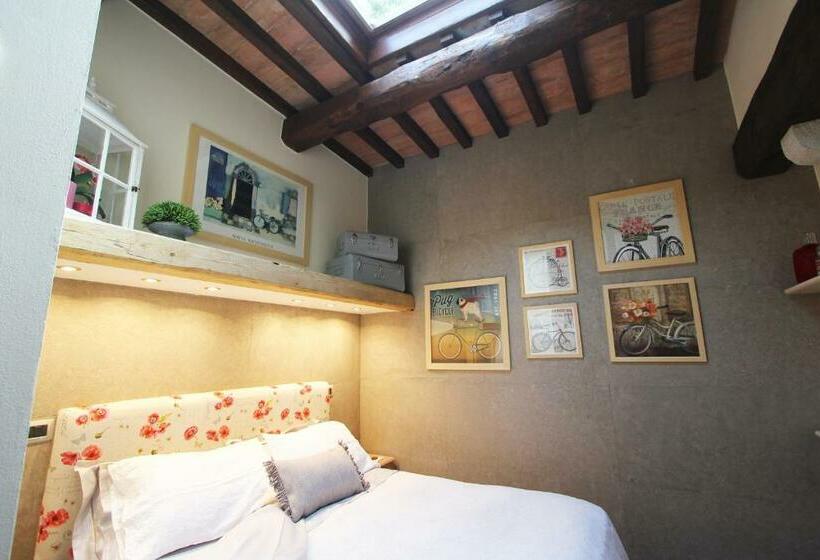 آپارتمان 1 خوابه با چشم‌انداز, Eremo Delle Fate