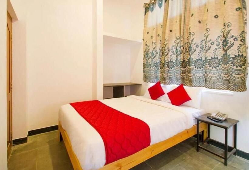 디럭스 룸, Paradisestay Auro Jungle Resort