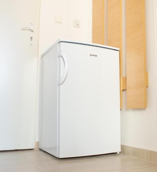 اتاق اکونومی, Danubius Szálló