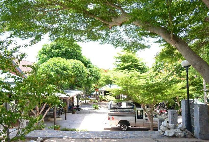 스탠다드 방갈로 침실 2개, Benjaporn Bungalow