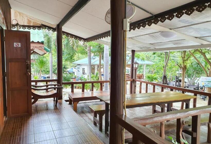 패밀리 방갈로, Benjaporn Bungalow