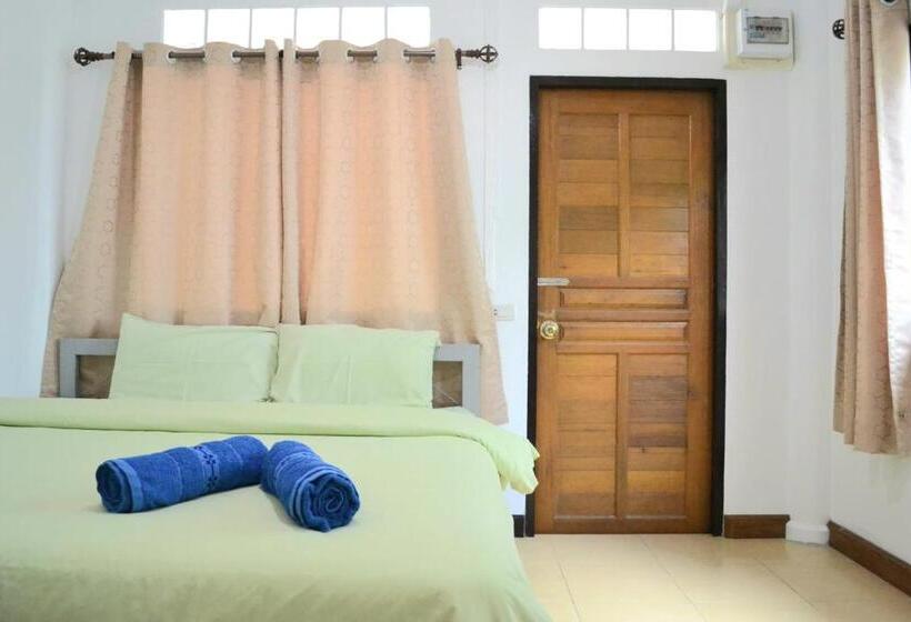 스탠다드 방갈로 침실 2개, Benjaporn Bungalow