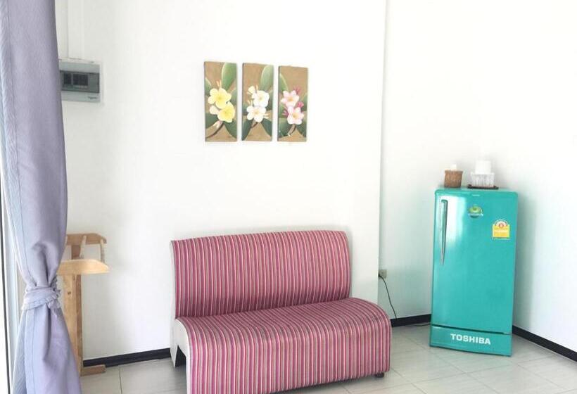 4인용 스탠다드 룸, Benjaporn Bungalow