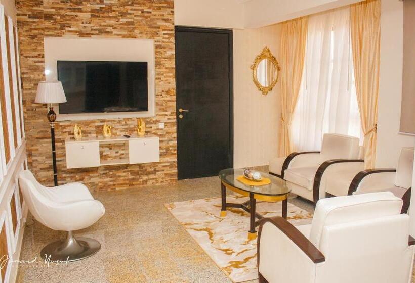 سوئیت پرزیدنت, Conference Hotel , Abeokuta