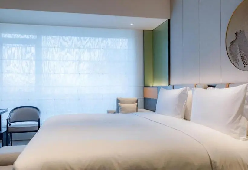 キングサイズベッドのデラックスルーム, Intercontinental Xi An North, An Ihg