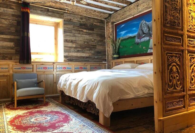 バス共有のスタンダードルーム, Shangri La Xiangye Listen To The Rain