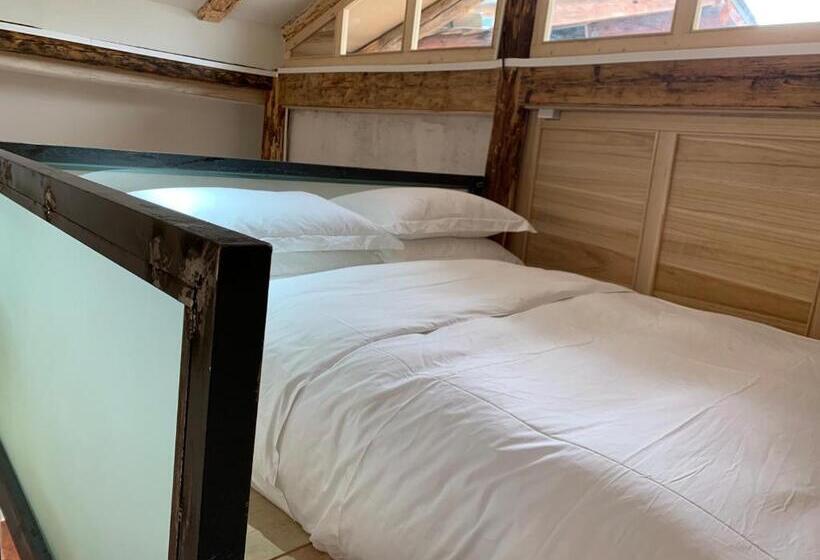 ガーデンビュースタンダード４ベッドルーム, Shangri La Xiangye Listen To The Rain