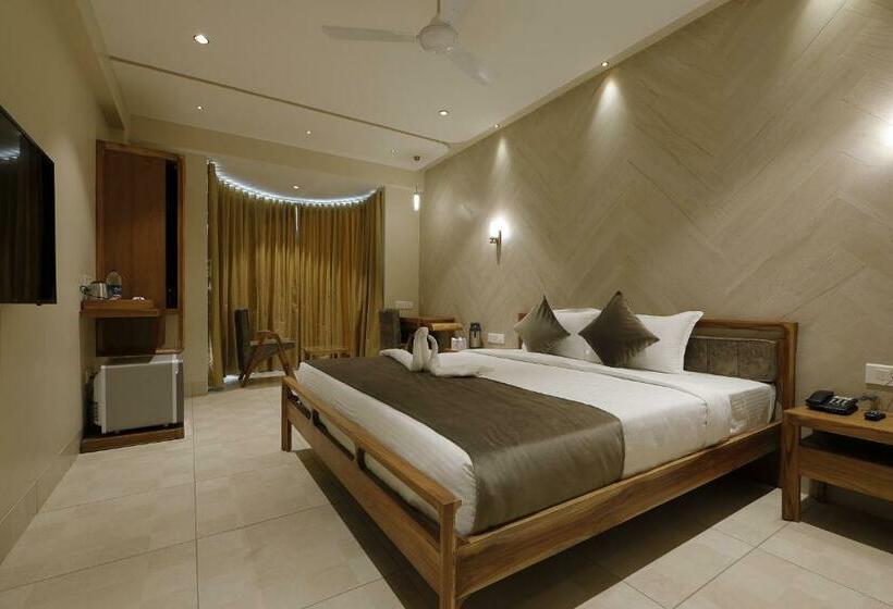 バルコニー付きデラックスルーム, Artilla Inn