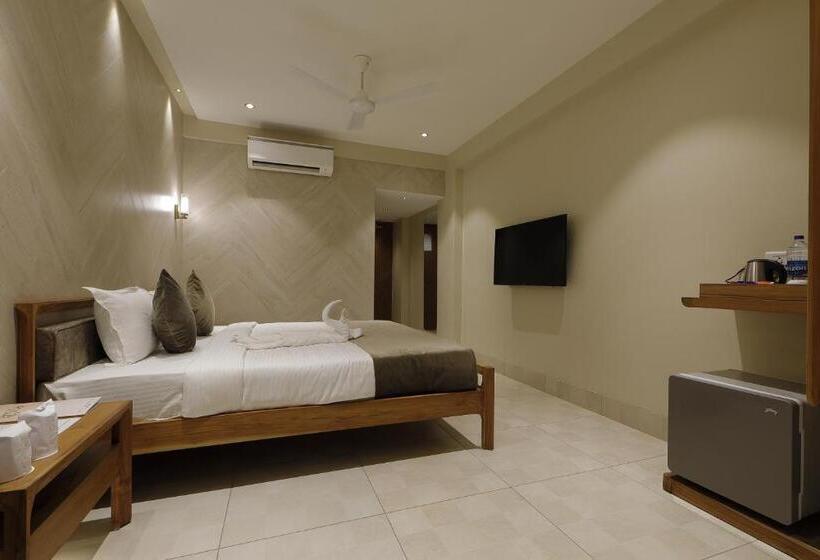 バルコニー付きデラックスルーム, Artilla Inn