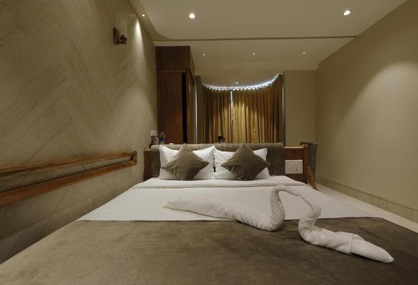 デラックスルーム, Artilla Inn