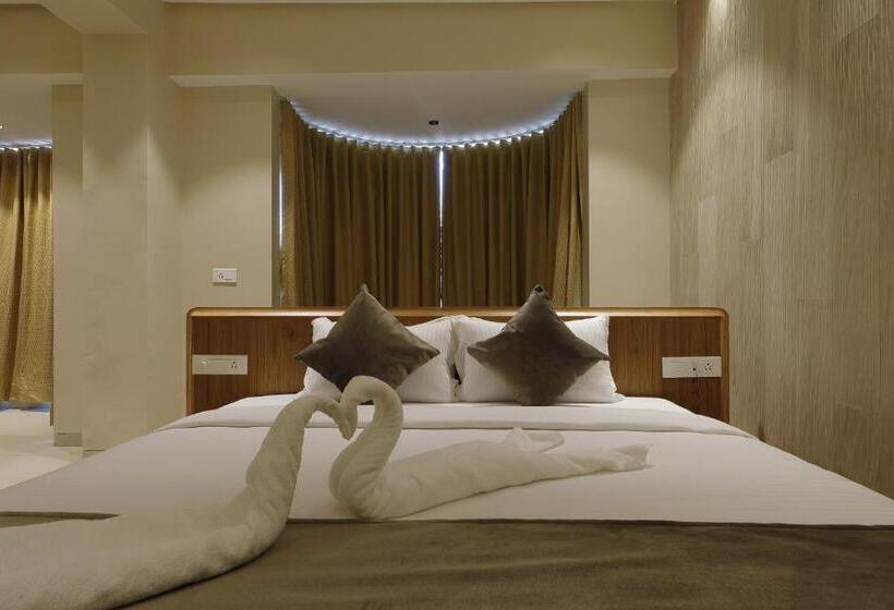带大床的标准间, Artilla Inn