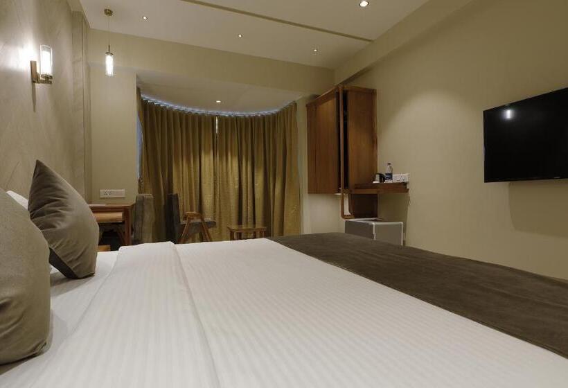 バルコニー付きデラックスルーム, Artilla Inn