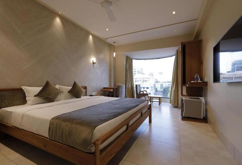 带阳台的豪华间, Artilla Inn