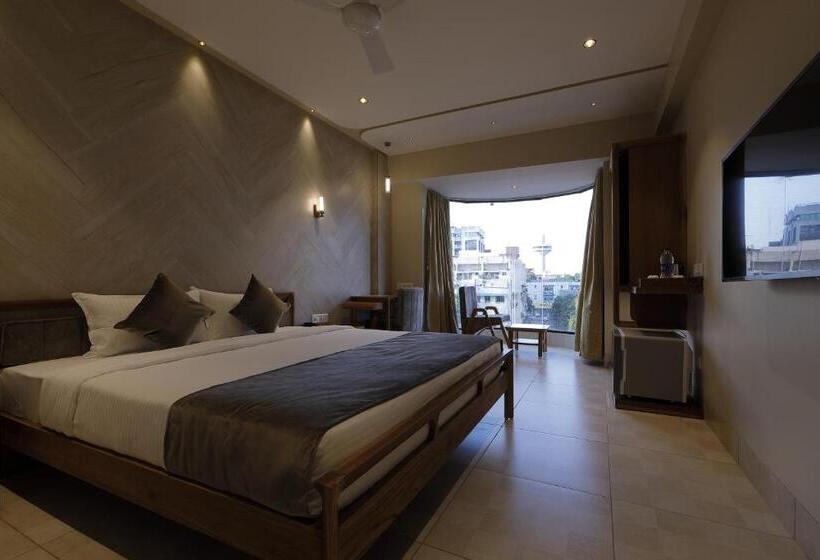 バルコニー付きデラックスルーム, Artilla Inn