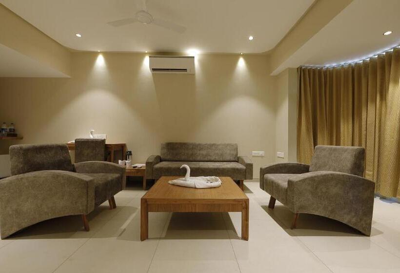 キングサイズベッドのスタンダードルーム, Artilla Inn