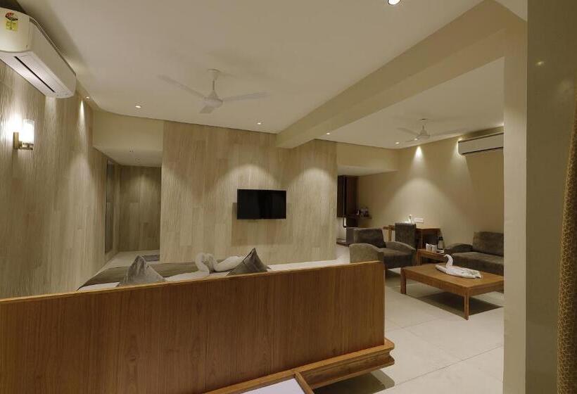 キングサイズベッドのスタンダードルーム, Artilla Inn