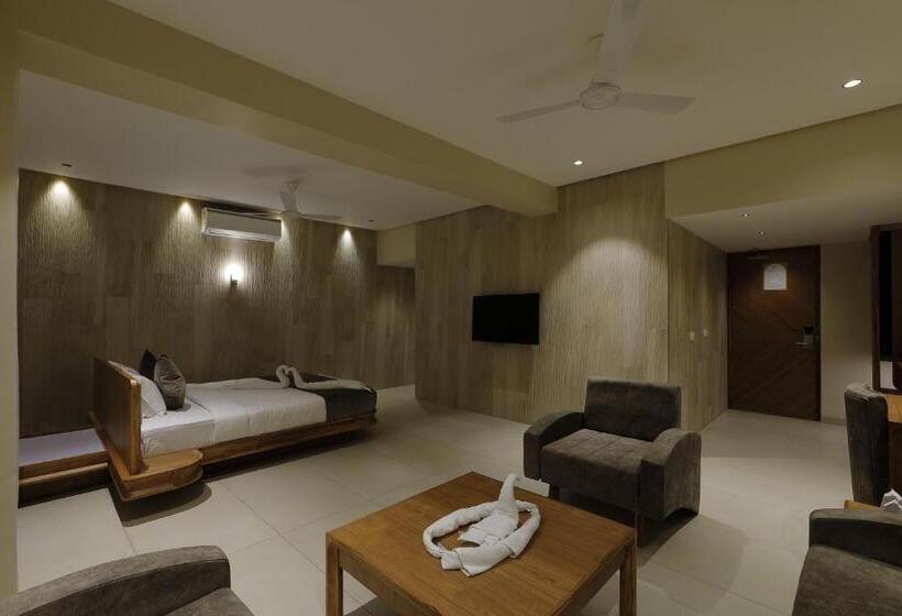 キングサイズベッドのスタンダードルーム, Artilla Inn