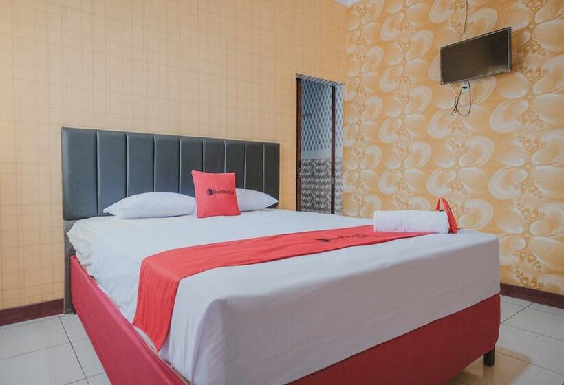 スタンダードルーム, Reddoorz Plus Near Istana Maimun Medan