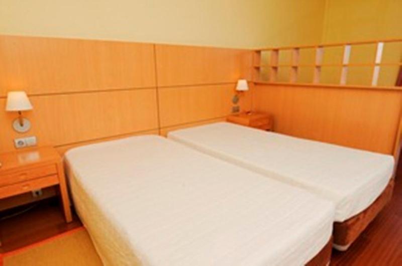 スタンダードルーム, Reddoorz Plus Near Istana Maimun Medan