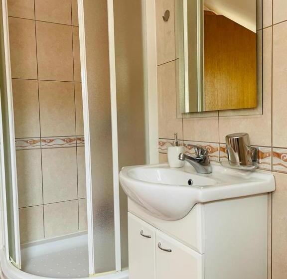 آپارتمان 1 خوابه, Apartman Mona