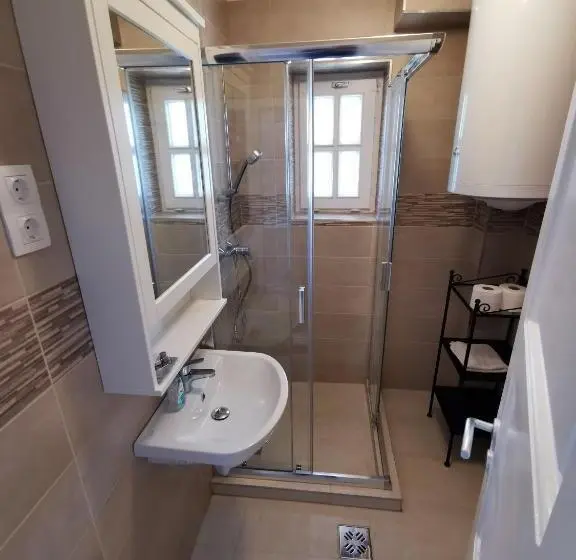2ベッドルームアパートメント, Balaton Apartman Füred
