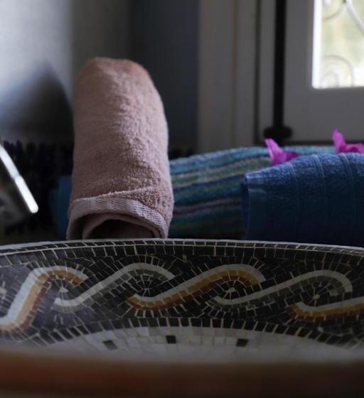 استودیو خانوادگی, Dar El Jerbi