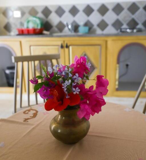 اتاق استاندارد با چشمانداز استخر, Dar El Jerbi