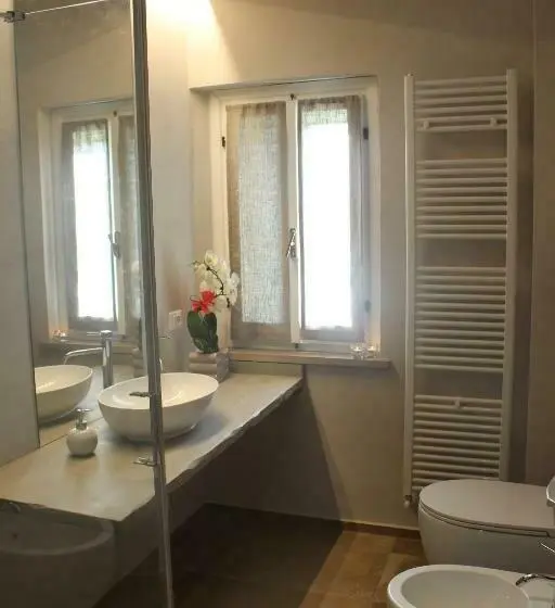 Standard Kolmen Hengen Huone, Agriturismo Qui E Ora