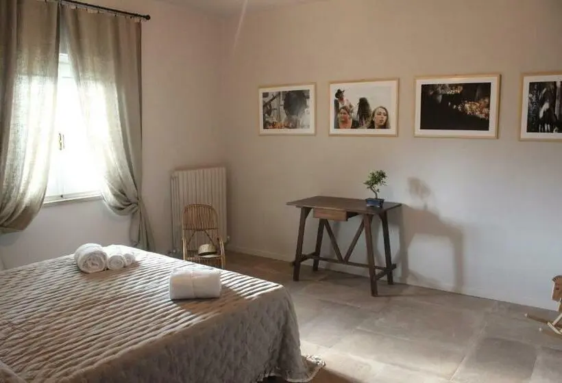 Standard Kolmen Hengen Huone, Agriturismo Qui E Ora