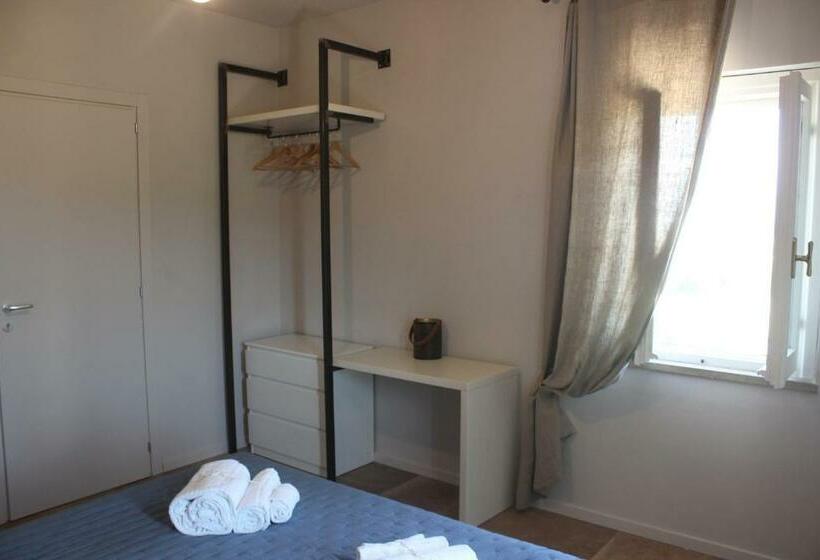 Семейный Номер, Agriturismo Qui E Ora