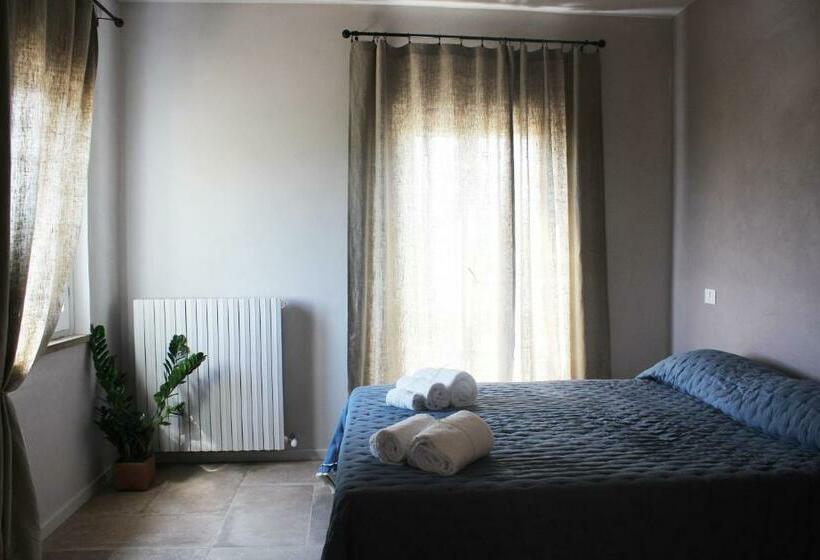 Семейный Номер, Agriturismo Qui E Ora