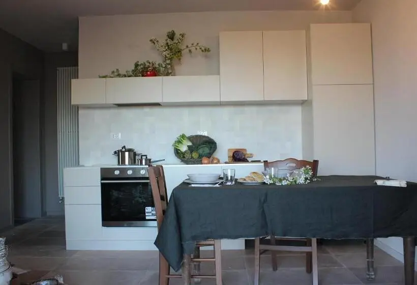 Huoneisto 2 Makuuhuonetta, Agriturismo Qui E Ora