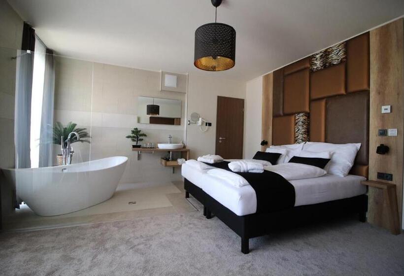 高级大房间, Baobab Suites