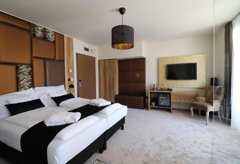 小型套房, Baobab Suites