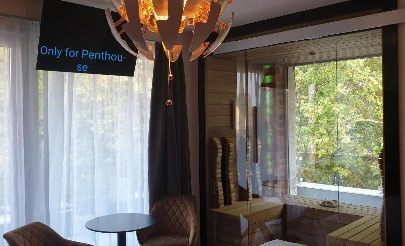 Люкс, Baobab Suites