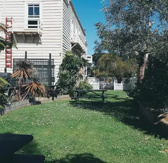 バス共有のスタンダードルーム, Lady Bowen Bed & Breakfast