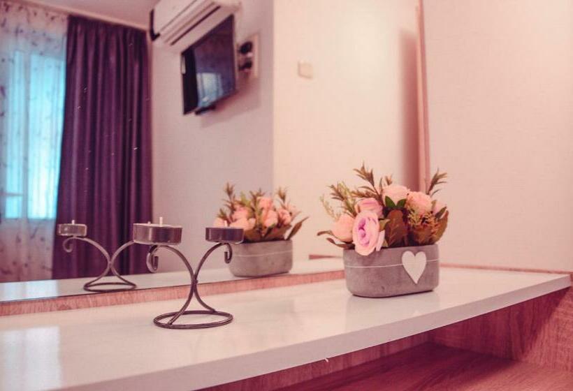 اتاق استاندارد با بالکن, Mediterranean Retreat Becici