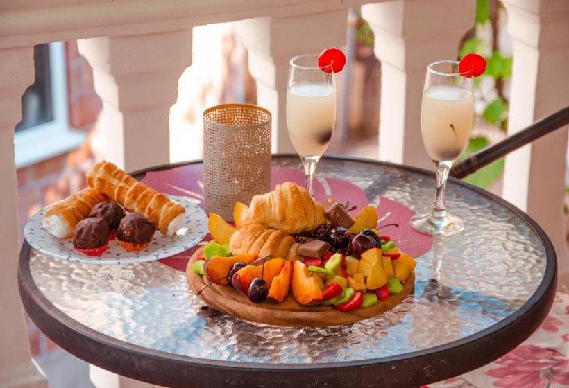 Triple Room Sea View, Mediterranean Retreat Becici